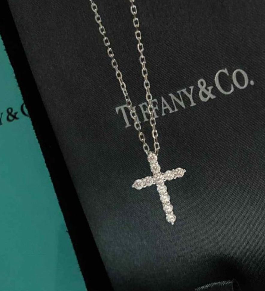 Bling Cross w/chain