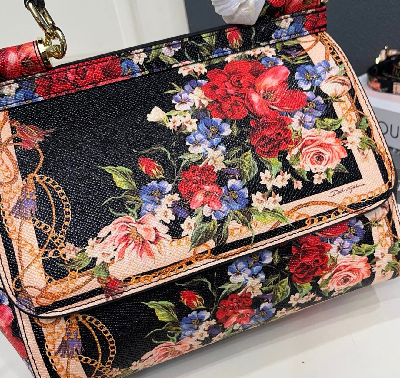 Intricate Print Floral Handbag