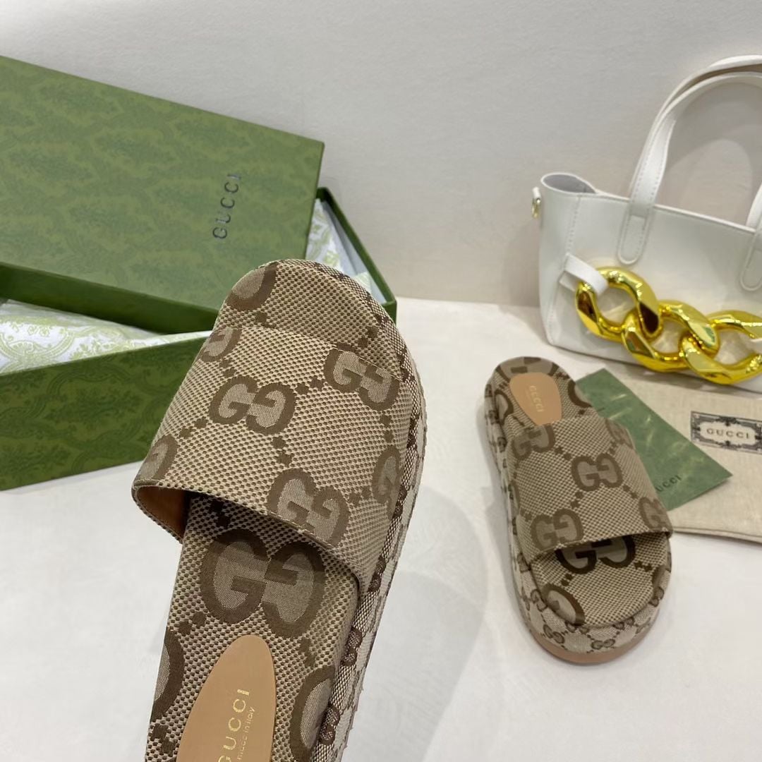 GG Clog Slides