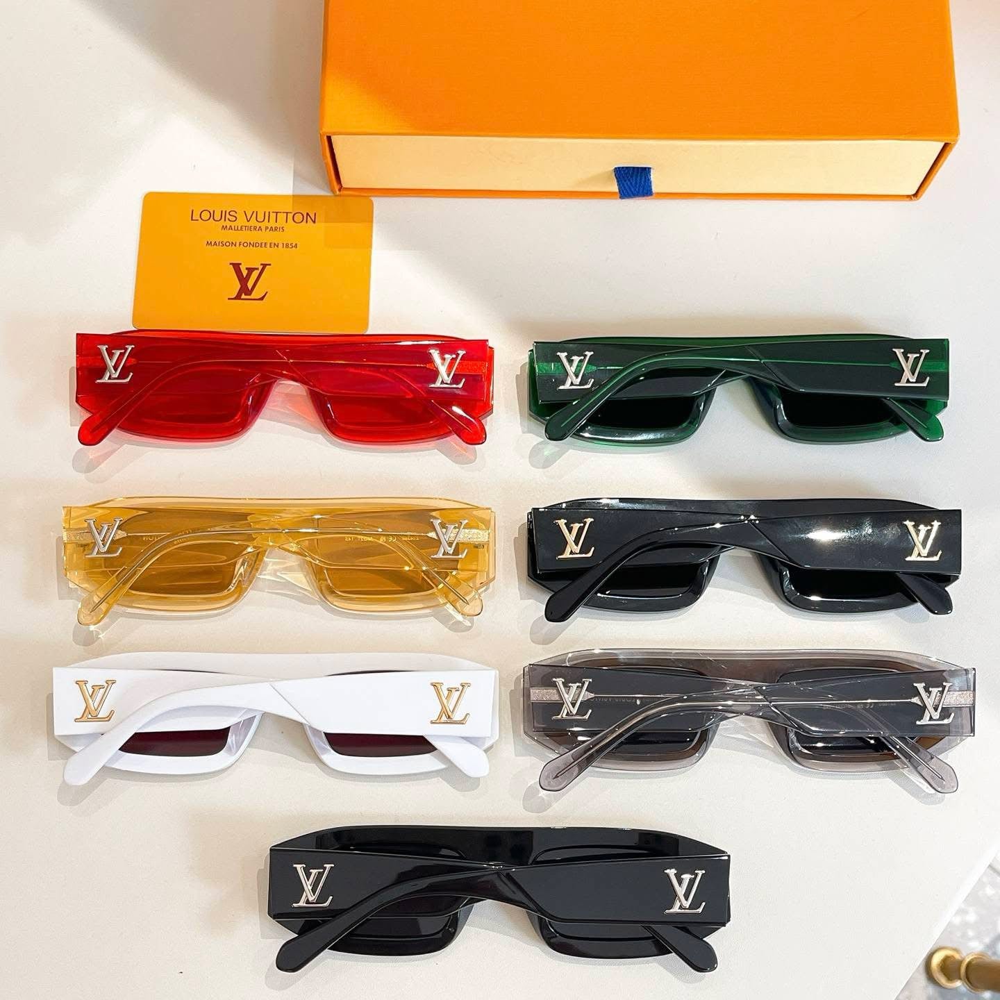 Designer Pilot Sunglasses