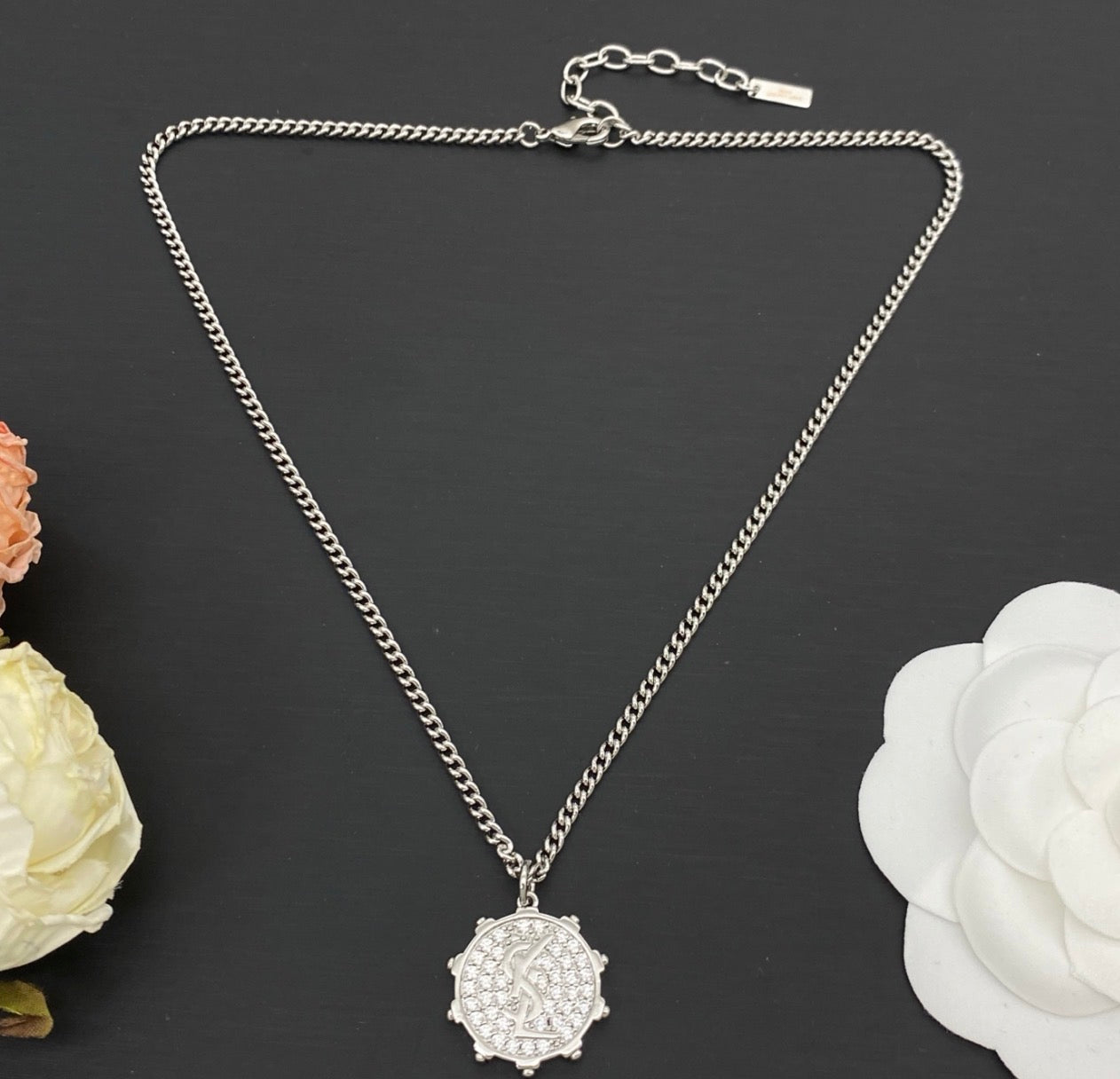 Pave’ Pendant