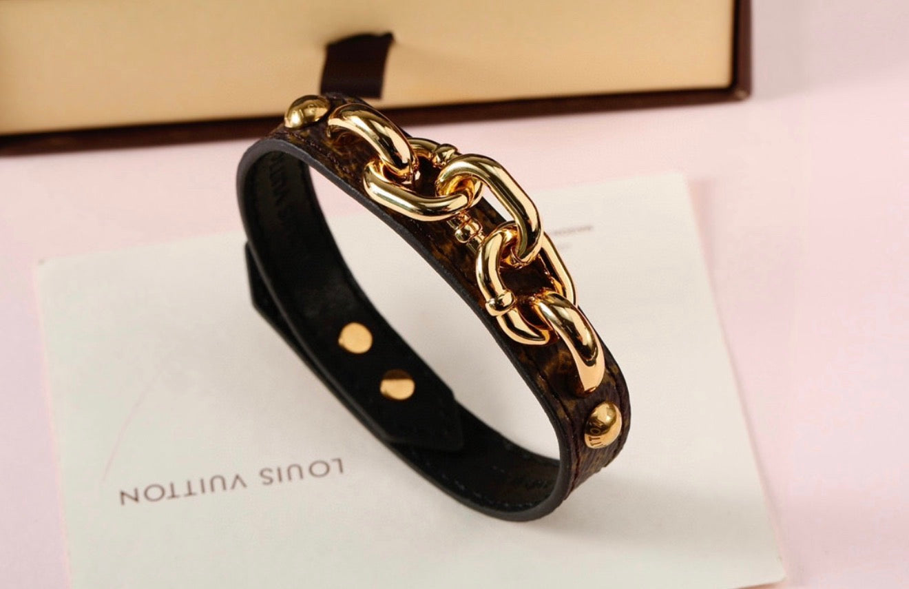 Twisty Chain Bracelet