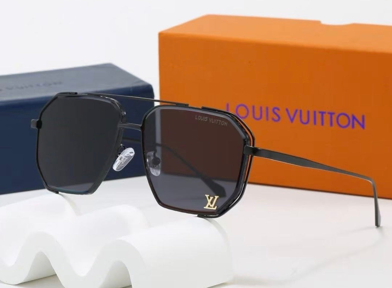 Modern Aviators