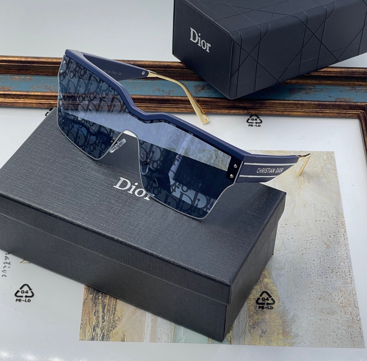 Oversized Mask Shield Sunglasses