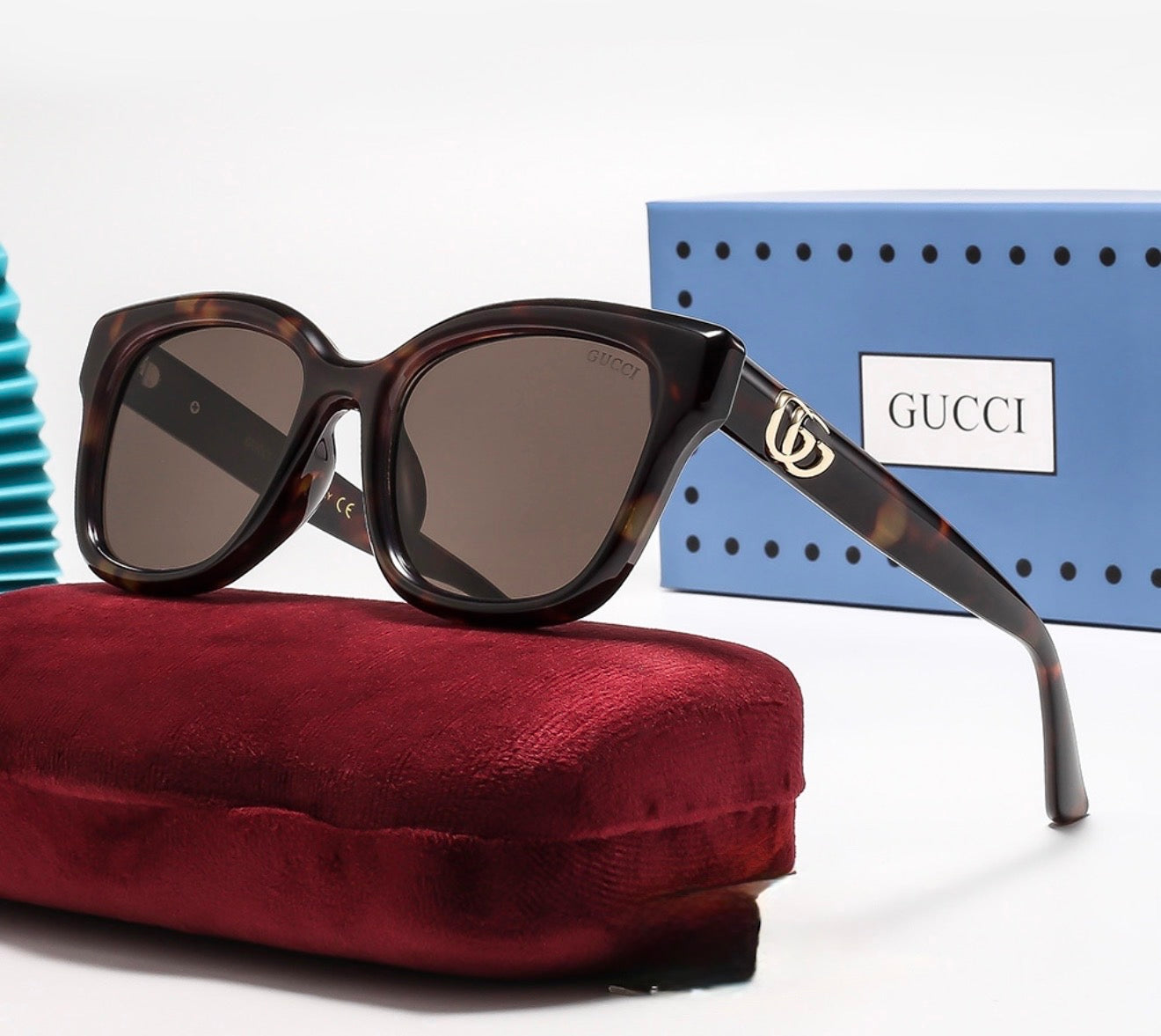 Rounded Square Sunglasses