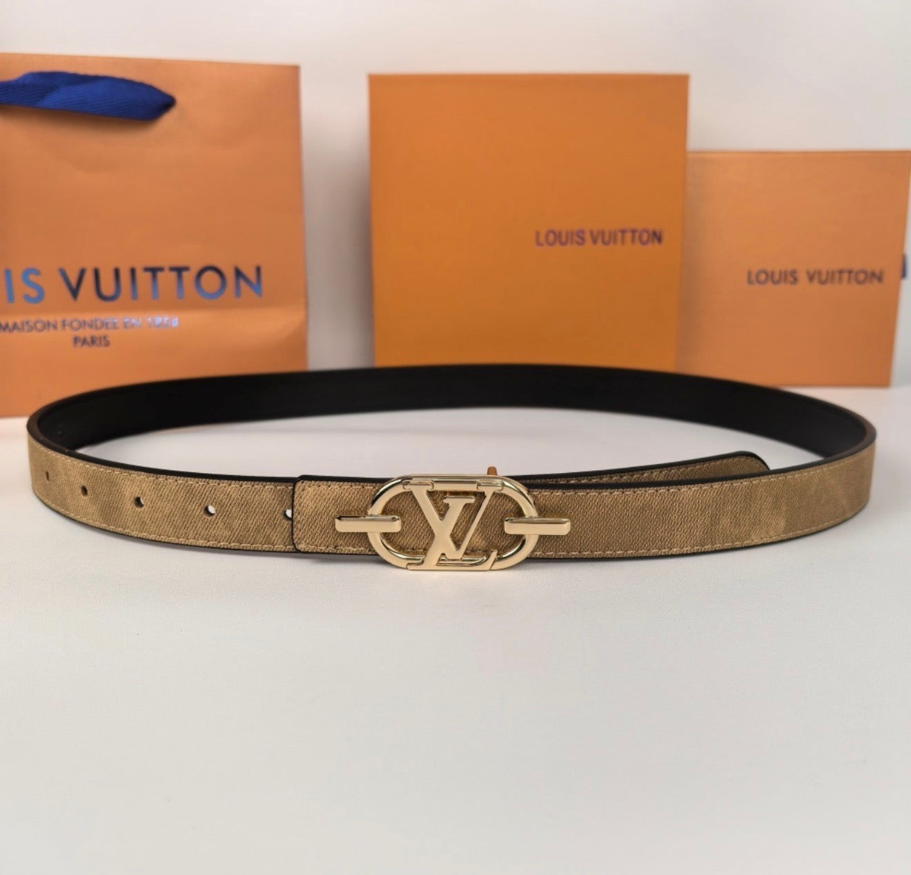 Smooth Versatile Belt