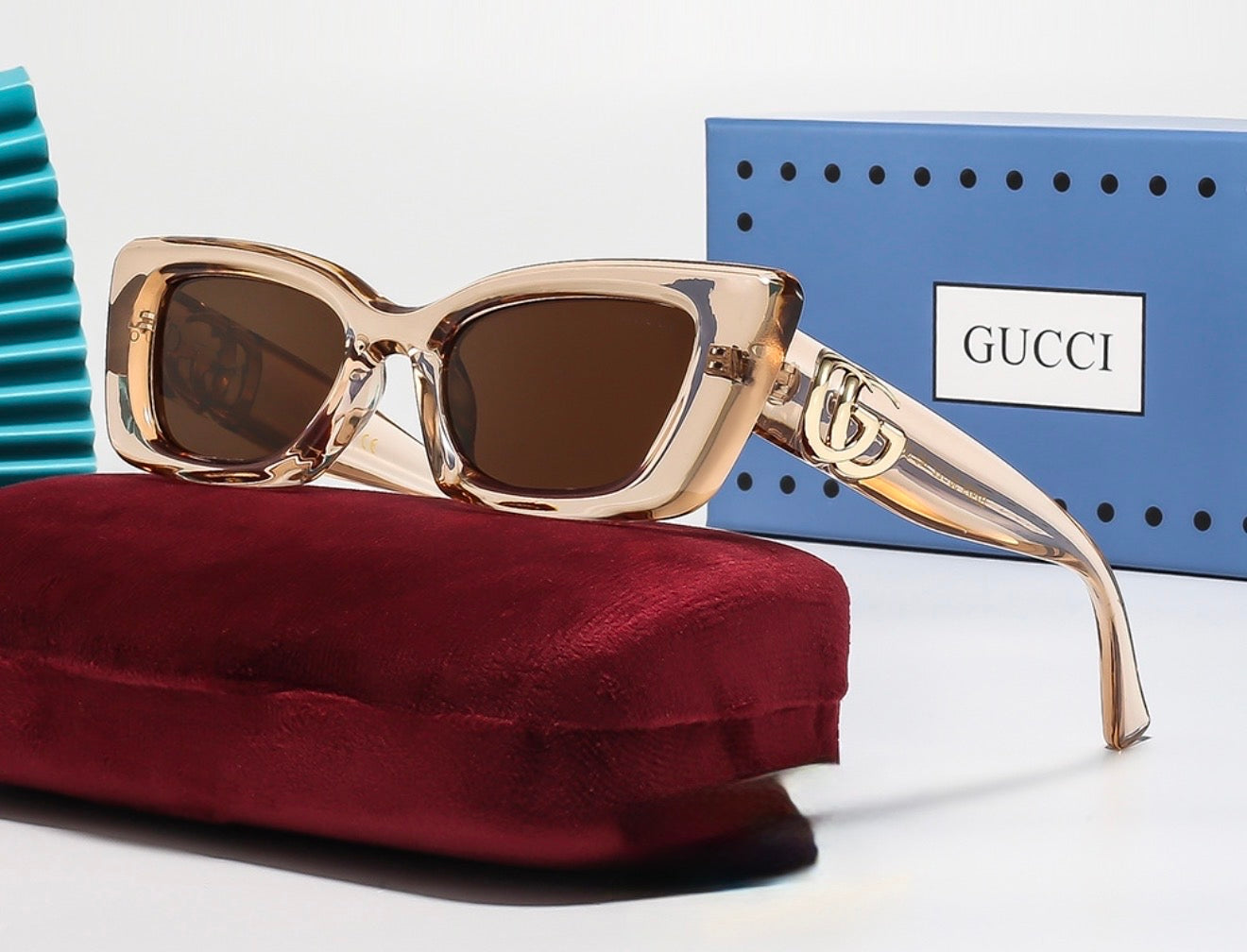 Luxurious Cat-Eye Silhouette Sunglasses