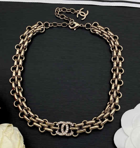 Choker Necklace
