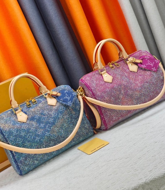 Cylindrical Travel Bag