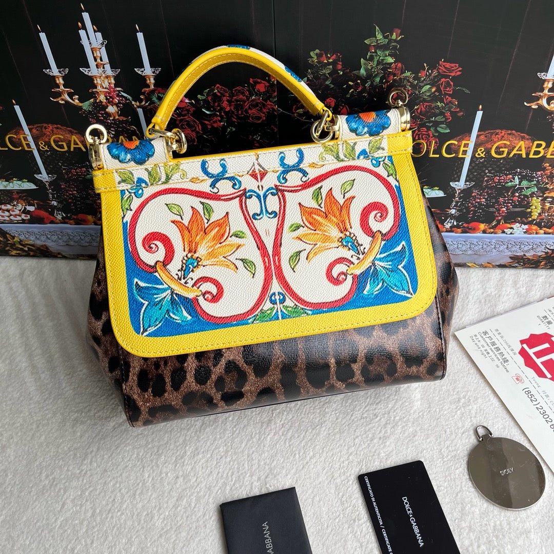 Wild Mediterranean Tile Handbag