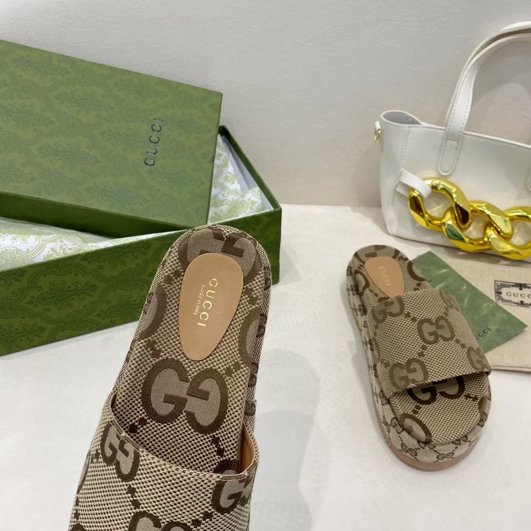 GG Clog Slides