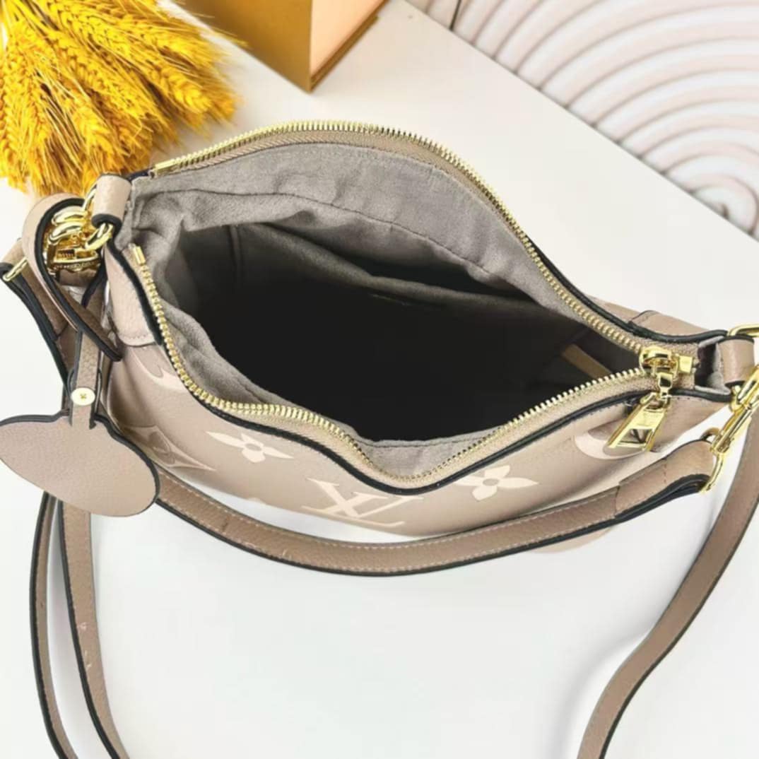 Mono Design Shoulder Bag