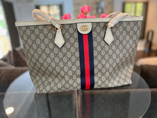 G G White Design Tote