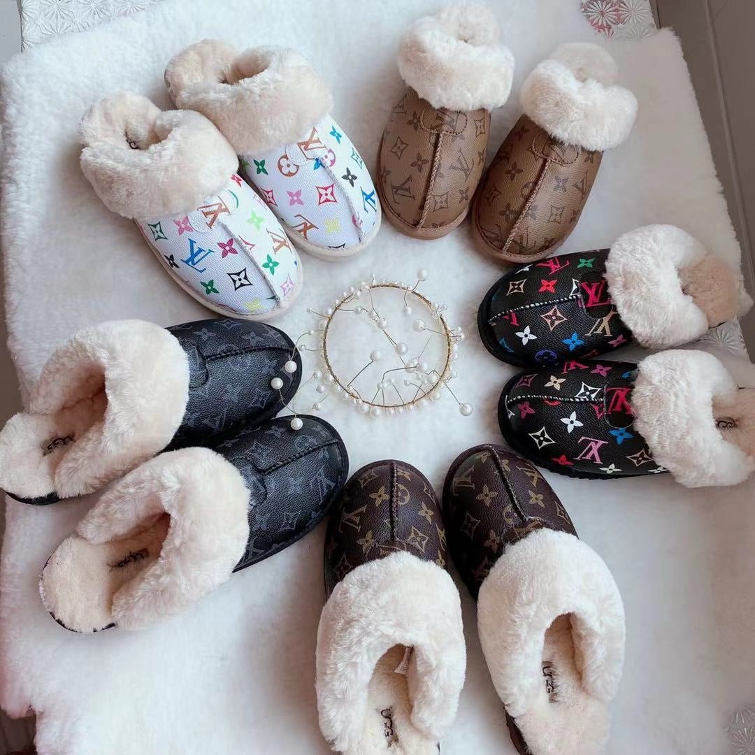 Adult Fur Lined Slippers