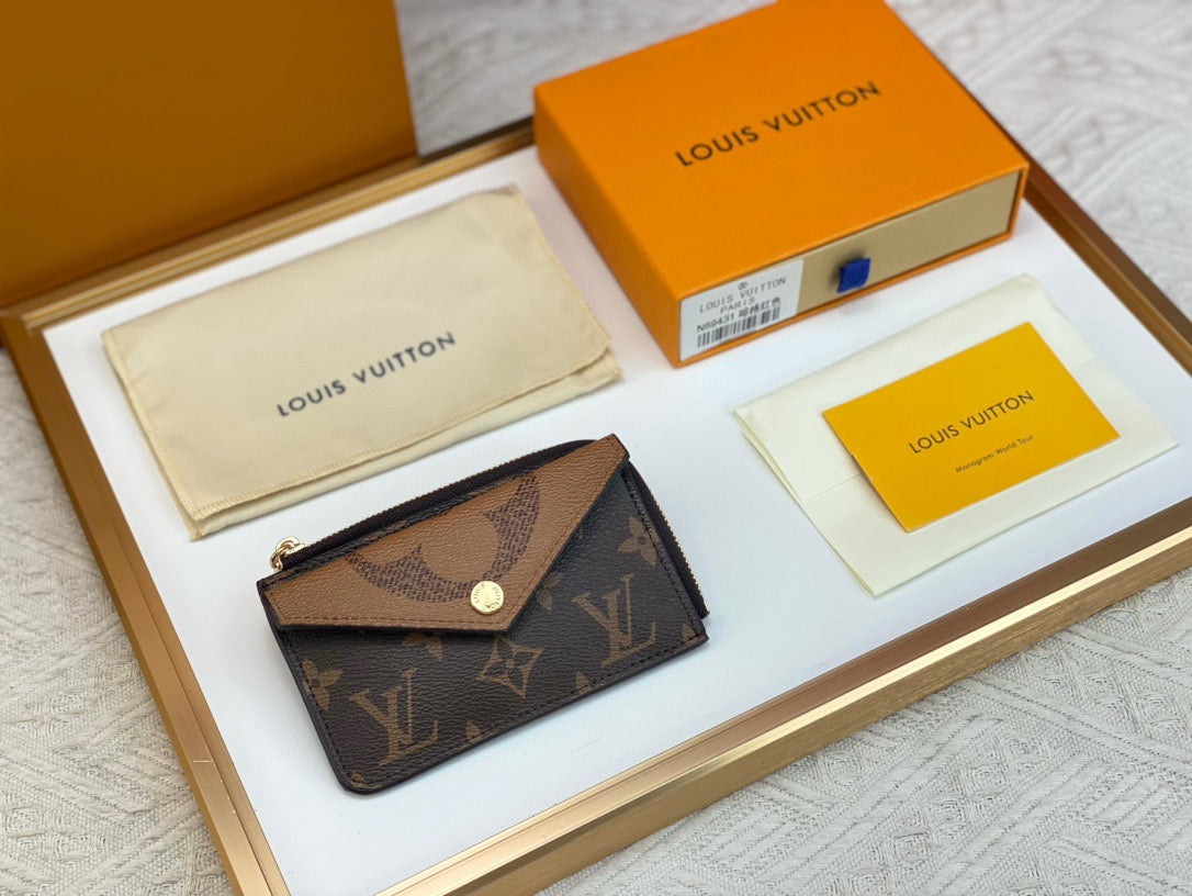 Snap Zip Card Holder w/Keychain