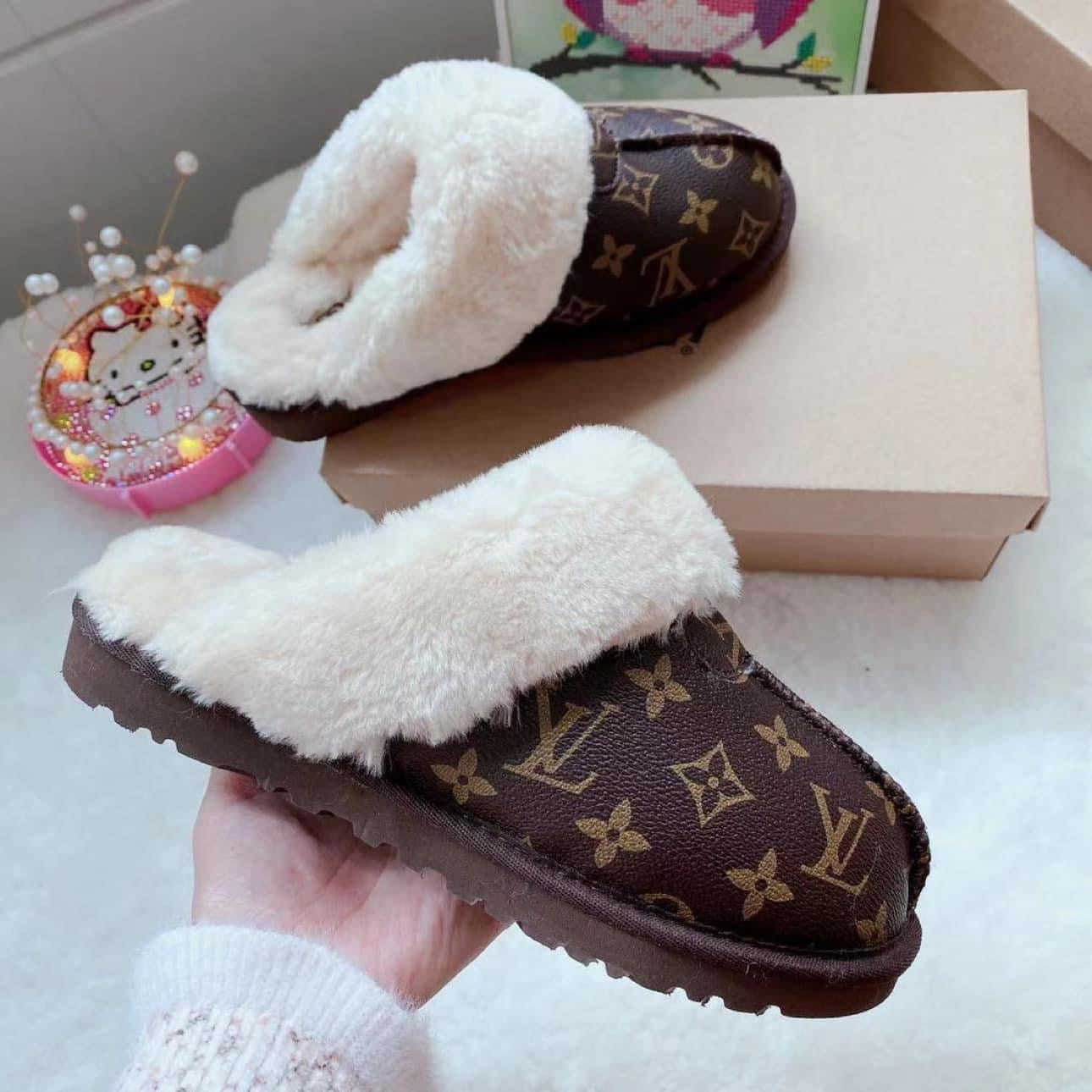 Adult Fur Lined Slippers