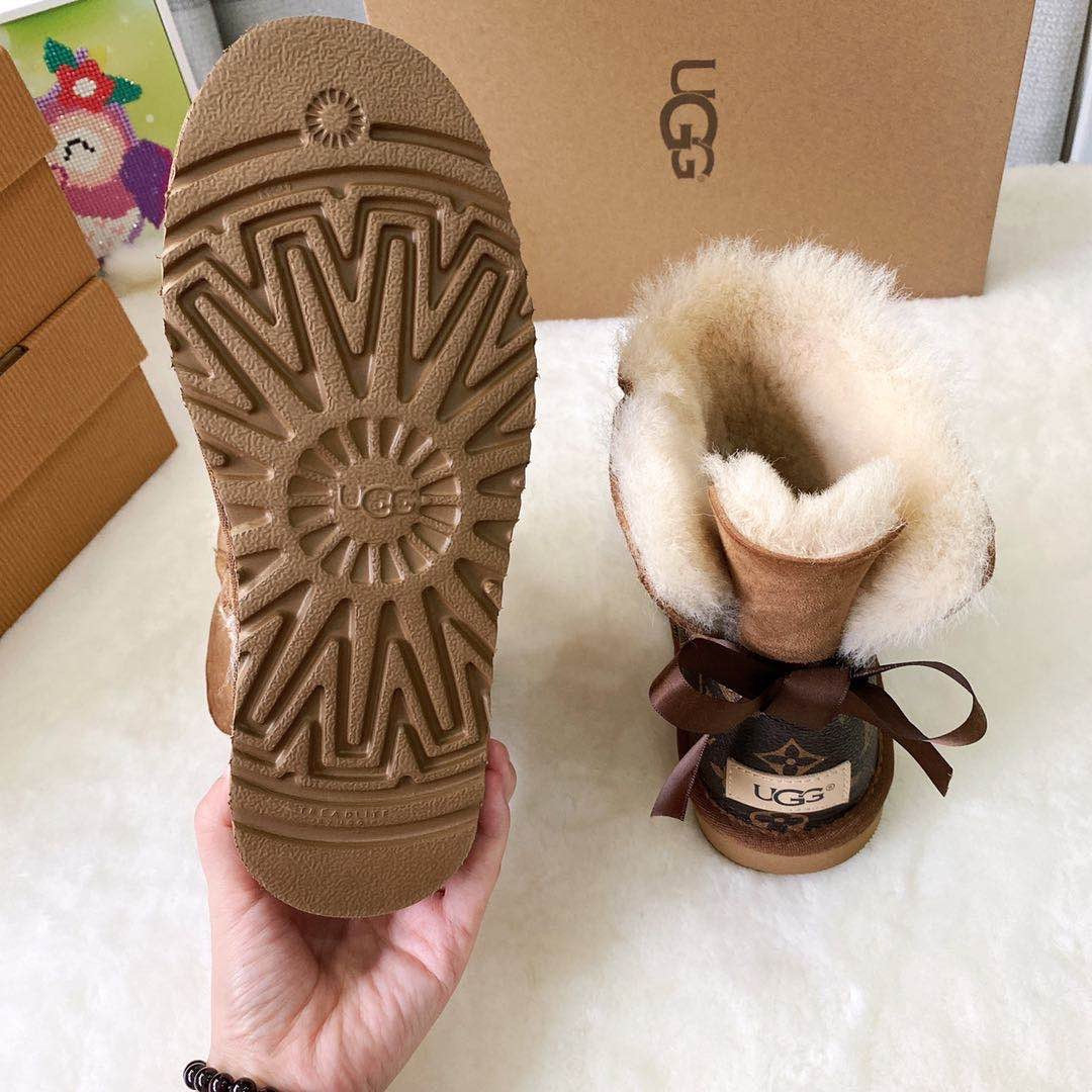 Brown Fuzzy Winter Boots - Adults